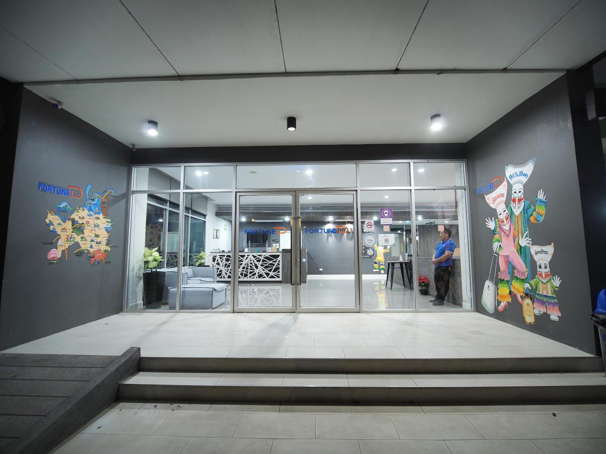 Fortune D Hotel Loei Exterior foto
